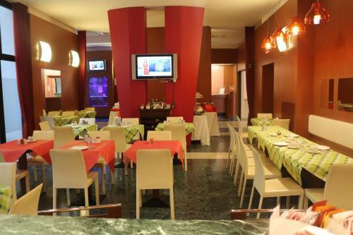 Bella Italia Palace Hotel 4*